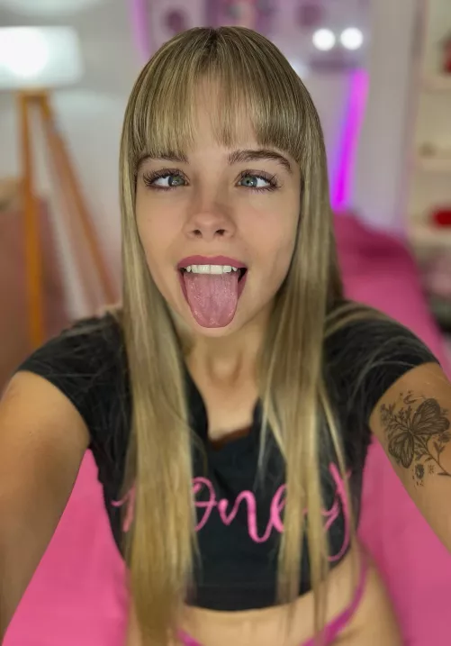 I choose being silly today 😝🤪 by Far-Worldliness265