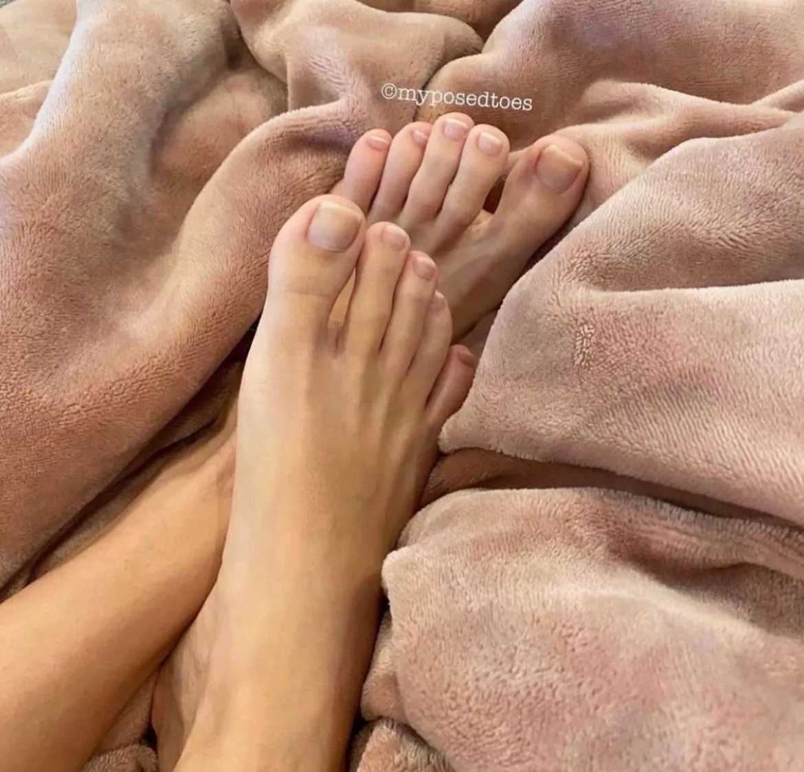 It’s FJ Friday! What’s your favorite FJ position?  posted by myposedtoes