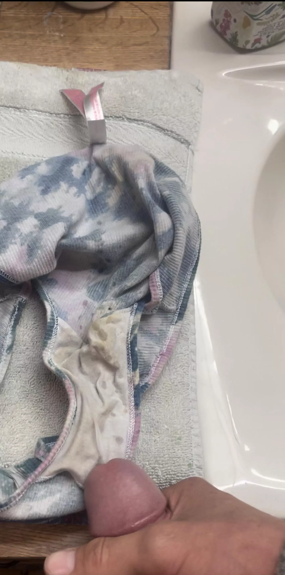 Sisters posted by Euphoric-Spend7477