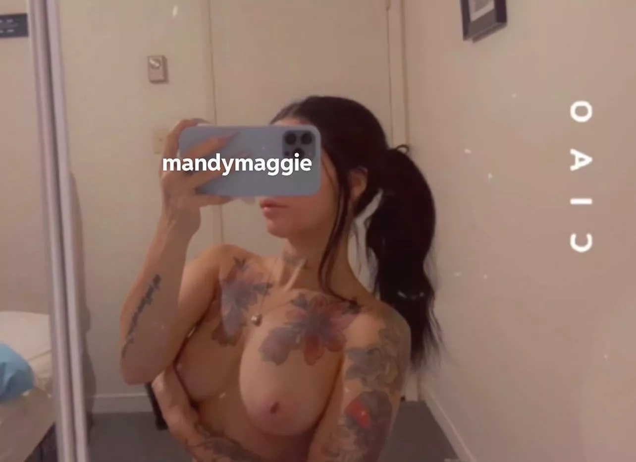 Tattoo’s and titties posted by PeachyMaggiie