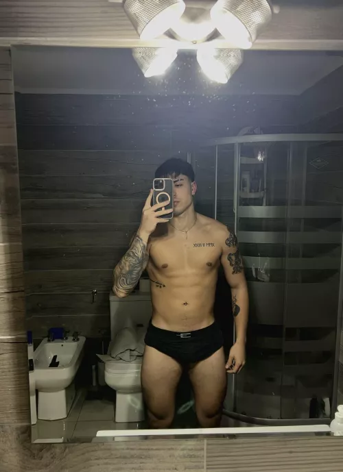 This alpha stud is here to take charge by ZaynReedx