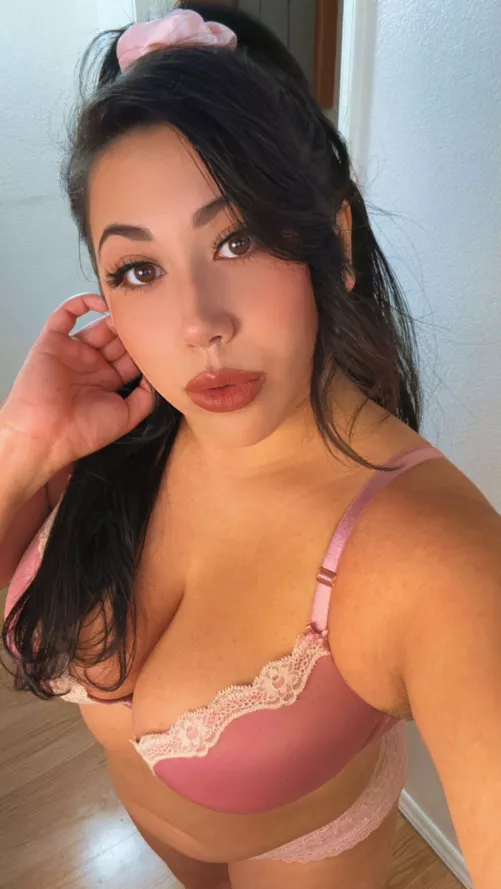 A fun thing awaits from this black-haired sweet doll. by QueenAgathaa