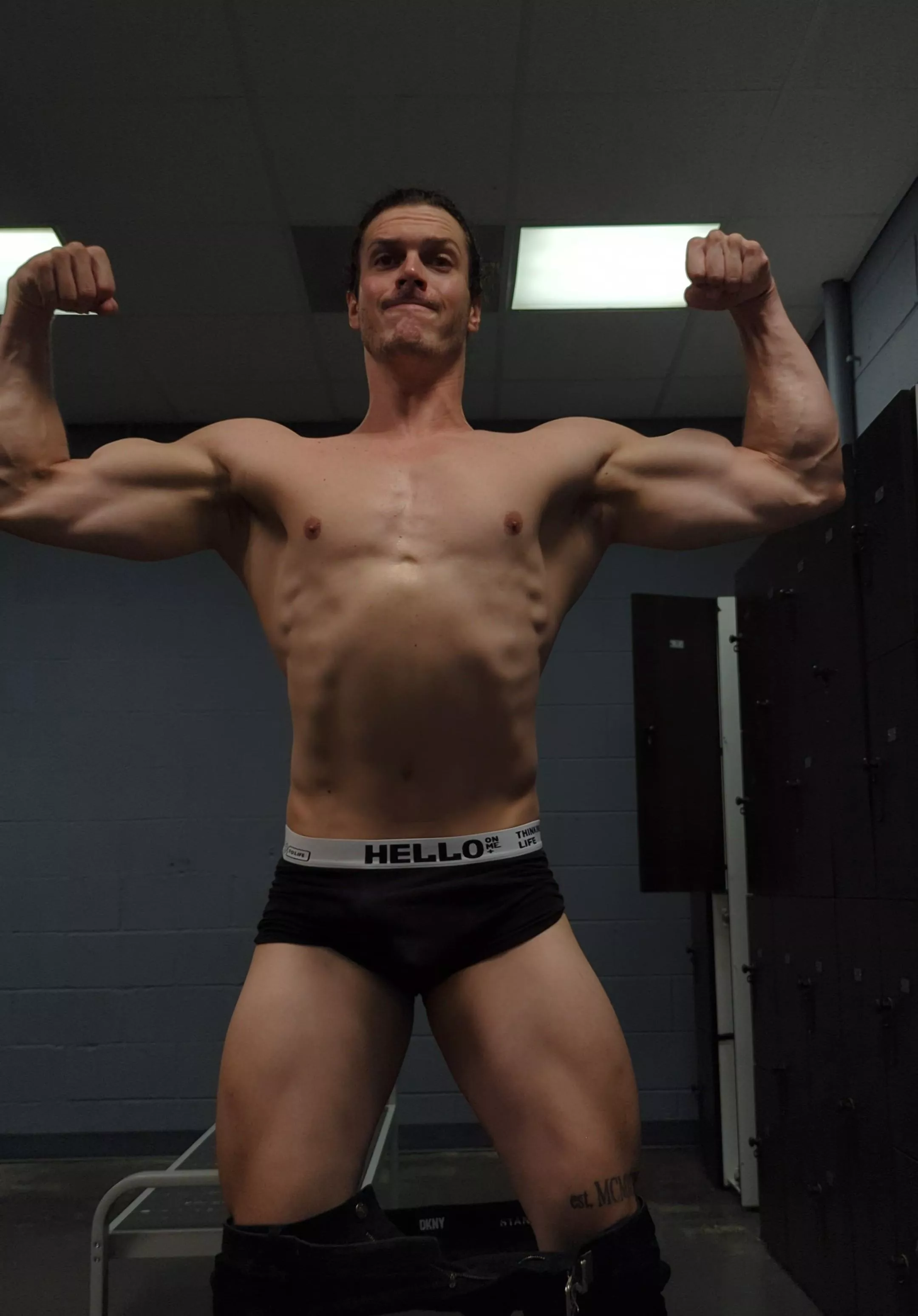 A monster in the gym posted by meaty_tarzan