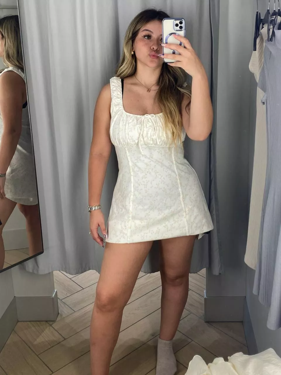 Are there still men who get attracted when girls wear white dress? posted by thesweetest_isabella