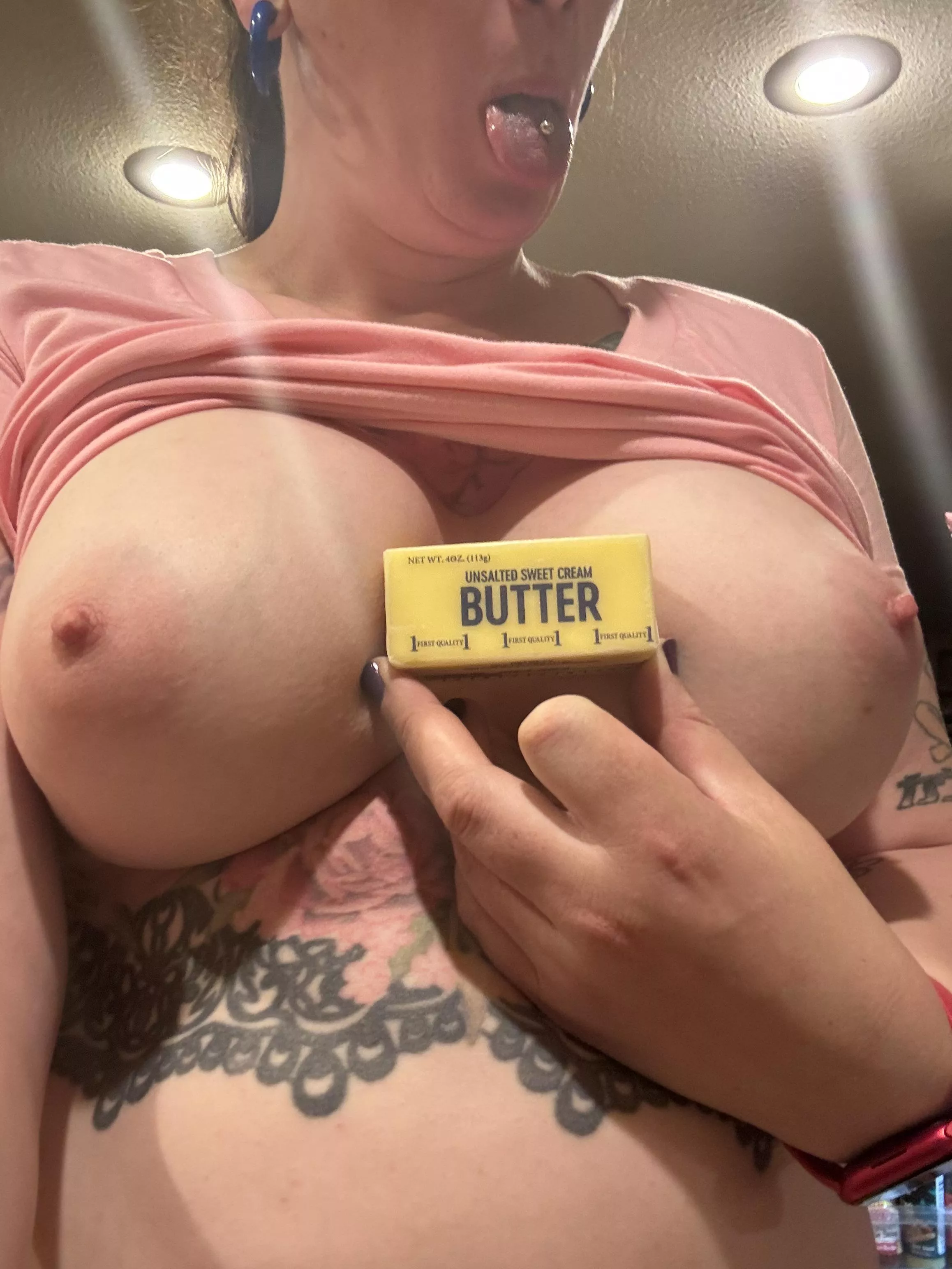 Butter for scale :3 posted by ZRaven23