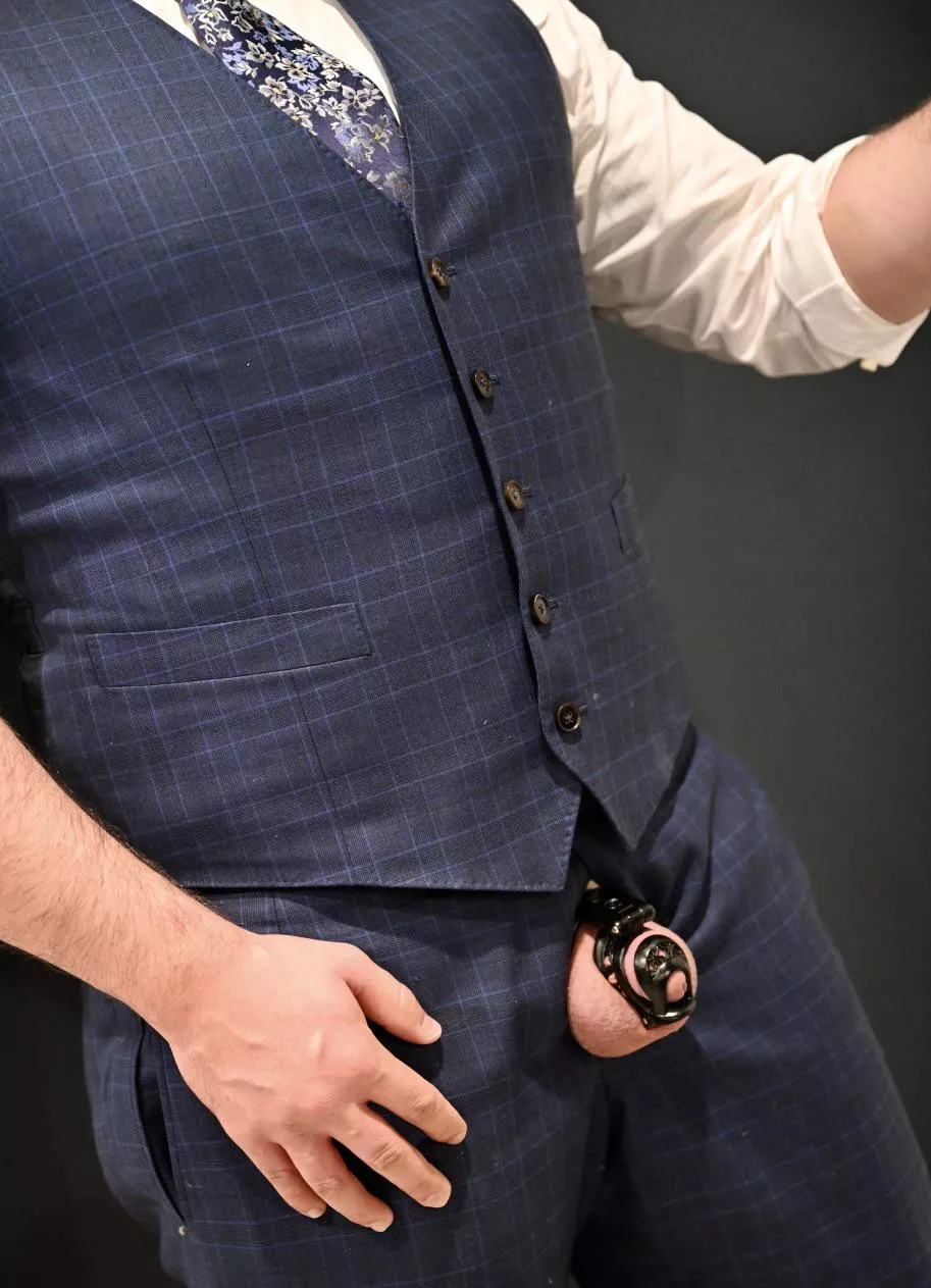 [buy] 31 [M4F] looking for Texas-based keyholder for Locktober posted by Odd_Raspberry_7107