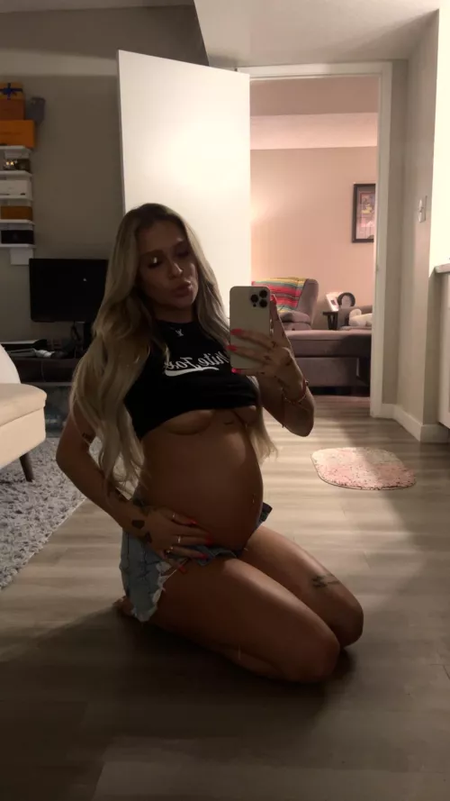 do you love my pregnancy :) by GeorgiaWildOF