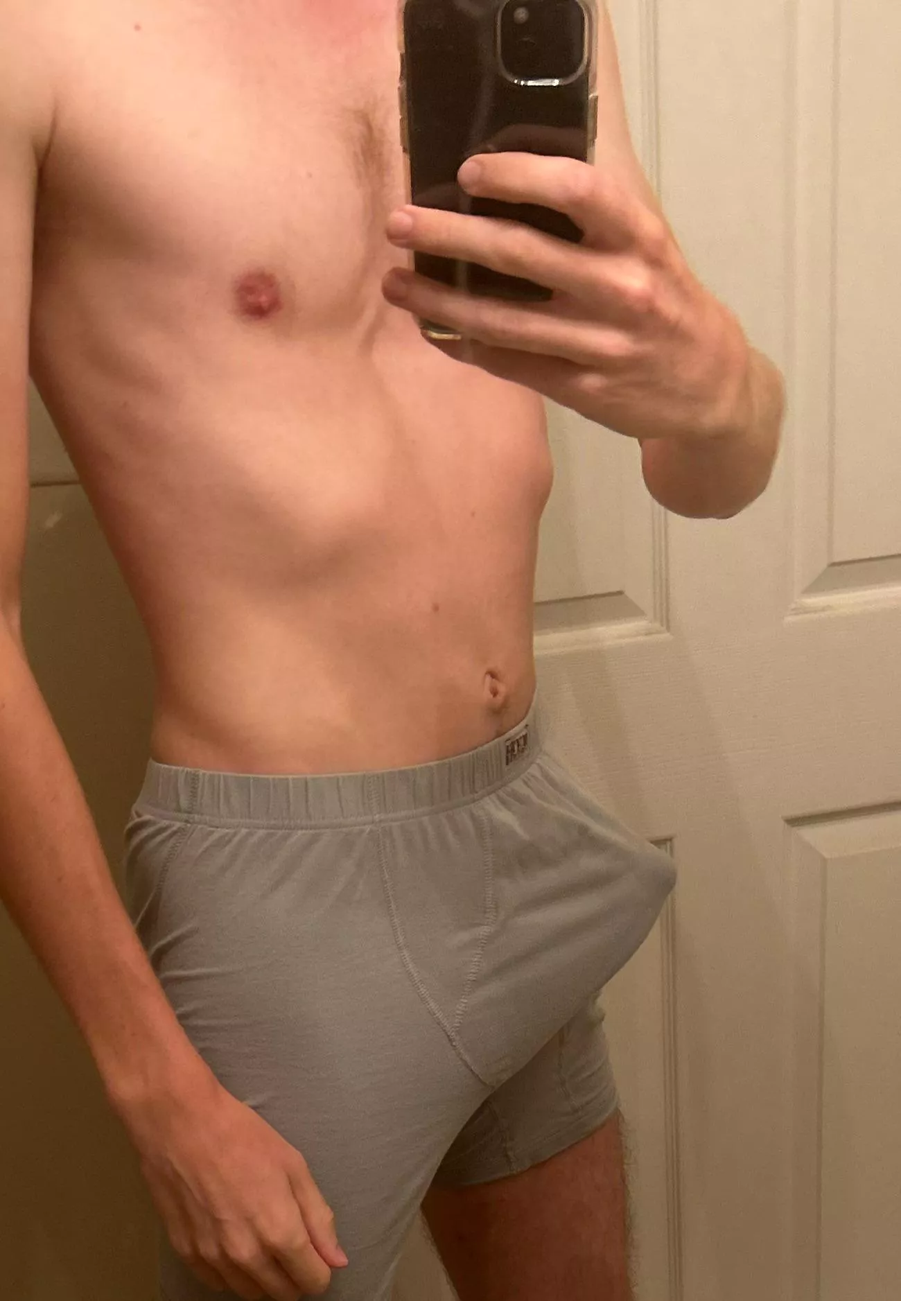 Happy Friday 25M posted by Illustrious-Peace-40