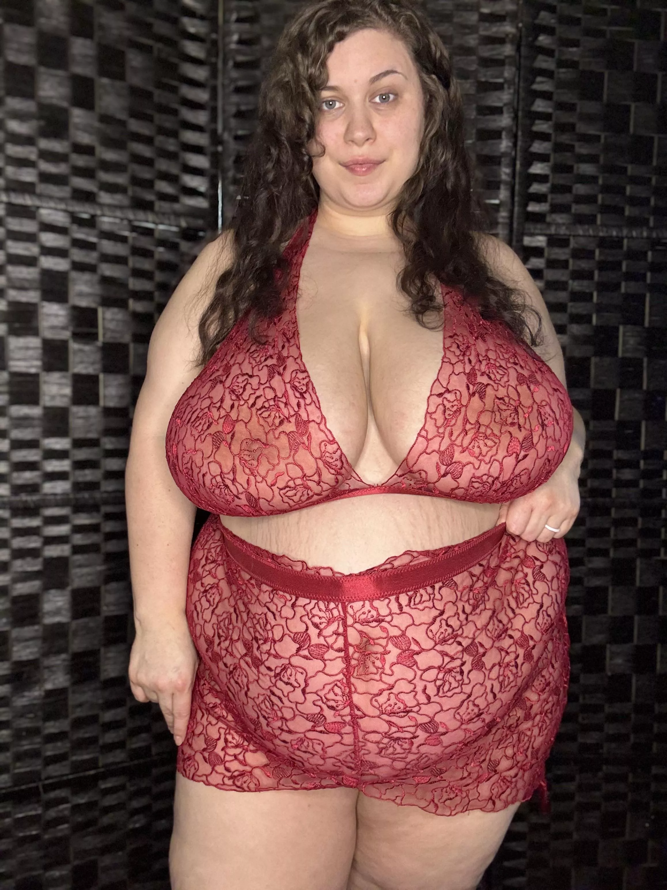 Hello I’m Goddess Luna! 6 years of experience! I’m a natural switch! I offer [fet] friendly content. Come jerk off to my big natural tits during [cam] or get blown up with [pic] [vid]. Customizable content [pic] [rate] [vid] [aud] posted by GoddessStarrL