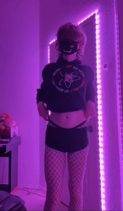 Hi 💖 by ElysianFemboy