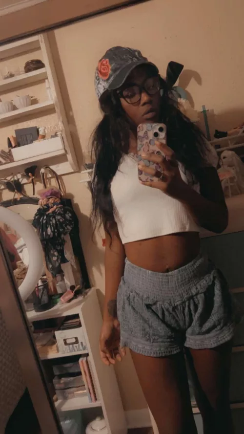 I feel so cute and little in this set.  by CarouselWhisper