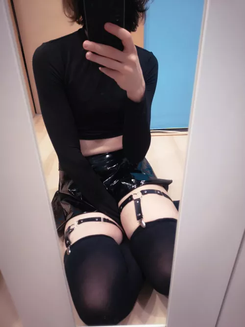 I like black clothes very much, I think it's little big obvious 🖤 by xNatali3