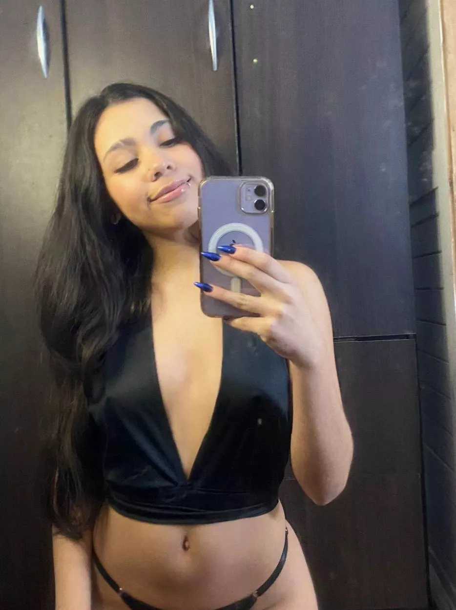 My long hair needs the touch of a man's hands posted by Formal-Ad-622