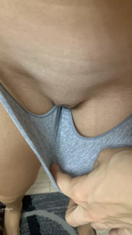 Now you show me yours :) by goldennjulia