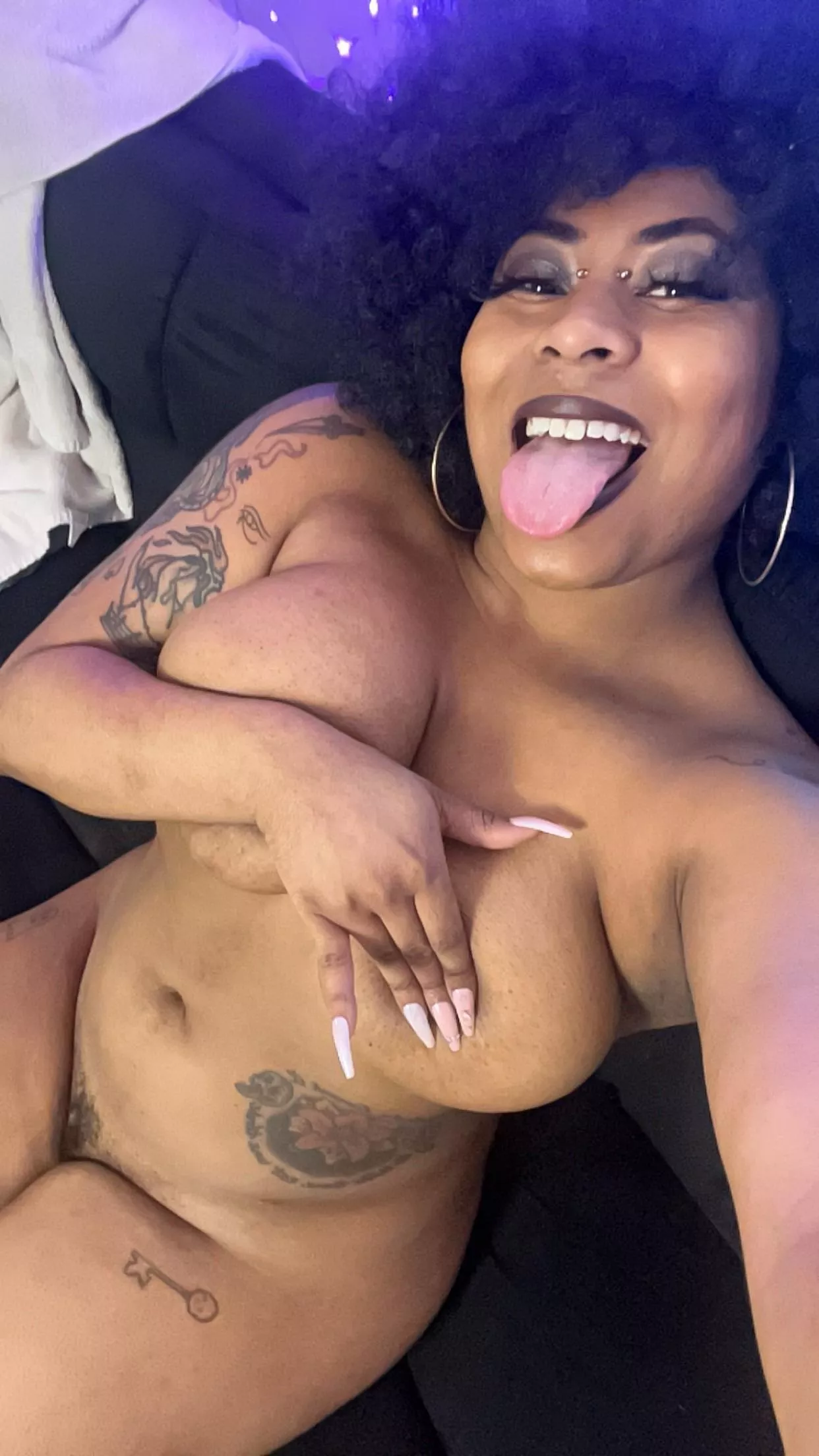 Oh to be home alone on a Friday night  posted by tehAmazingMomo