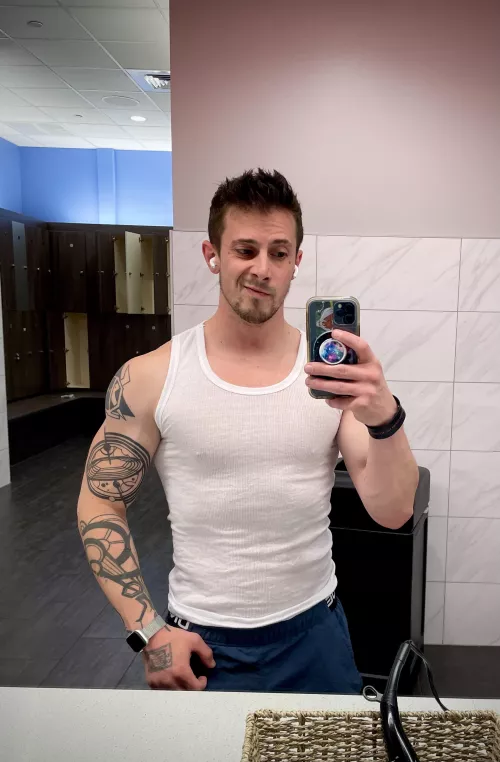 Pre-Workout by johnnyorac