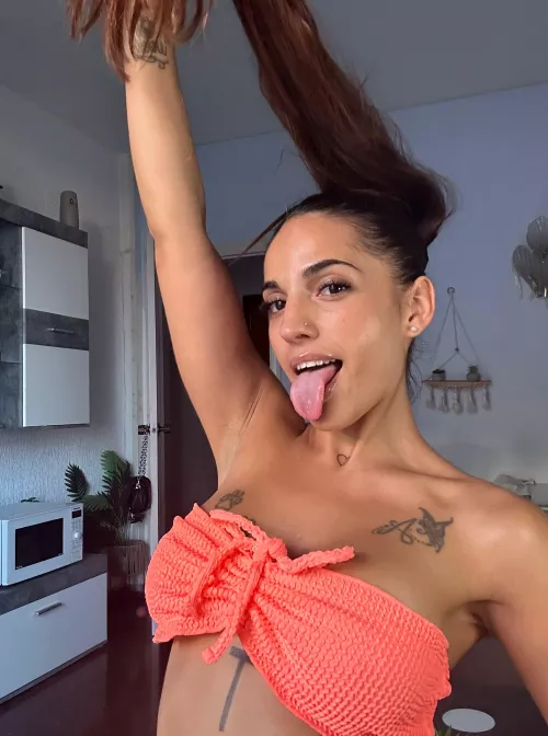 smol body, kinda big tits¿ by Live_Bad1995