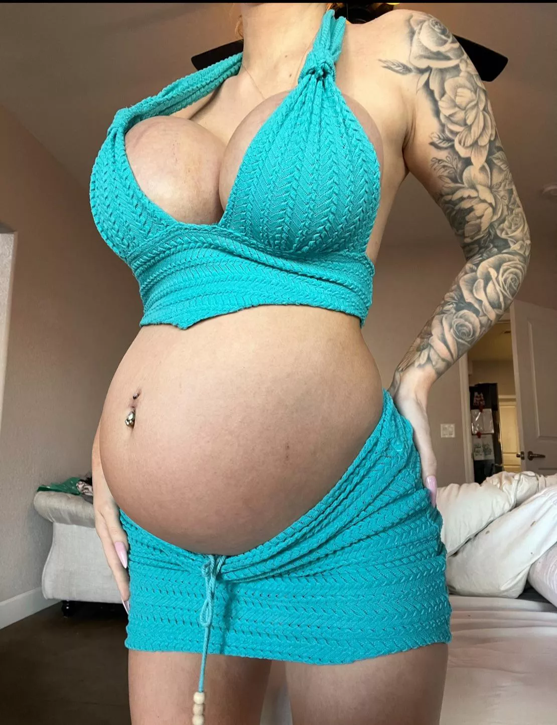 Tell the truth, would you save my naked pregnant pics  posted by rawrseven
