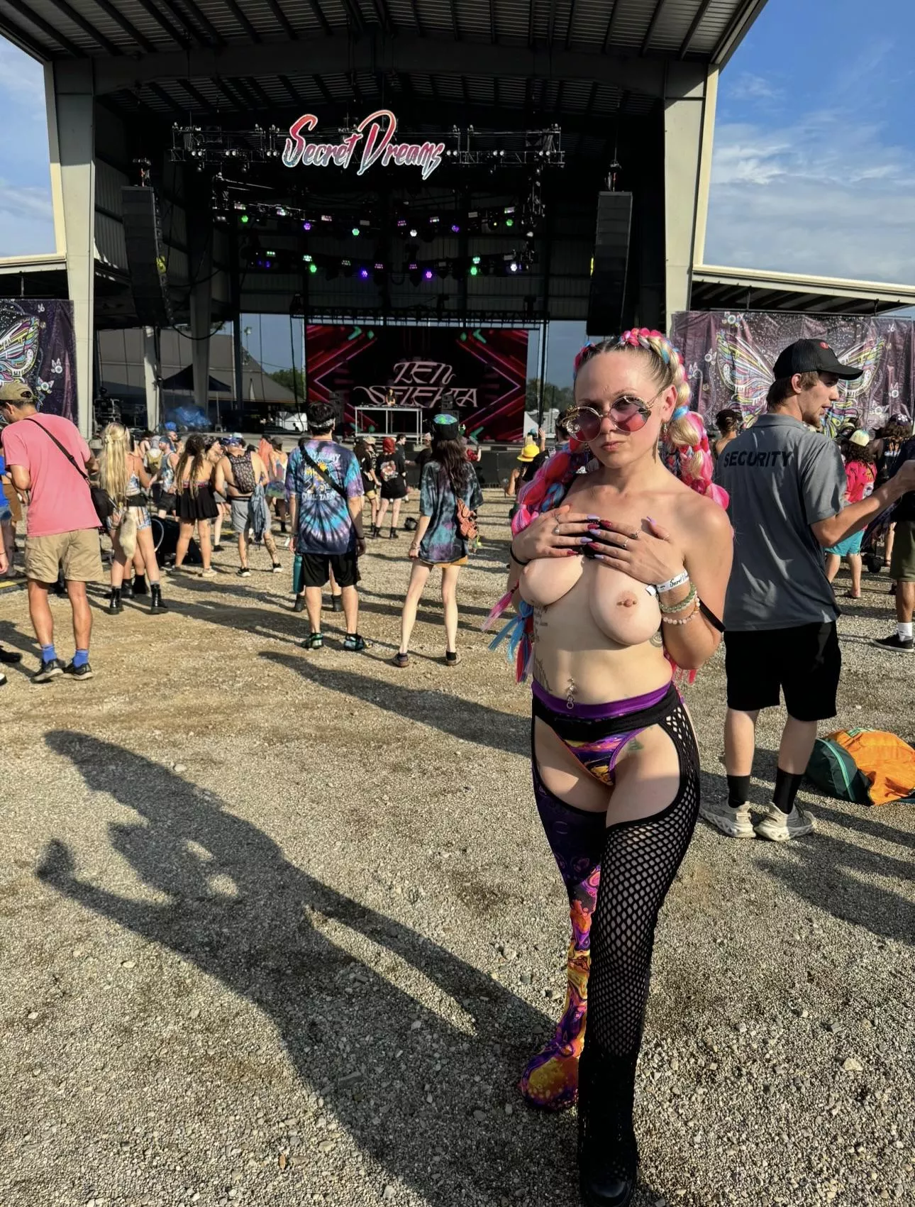 the security guard let me keep my titties out  posted by megs__dead