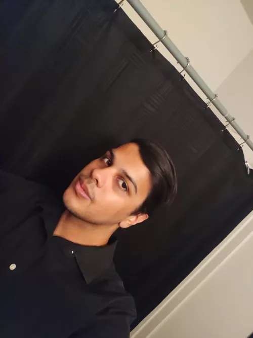 Anyone wanna queue up on OW? by Admirable_Ad7380