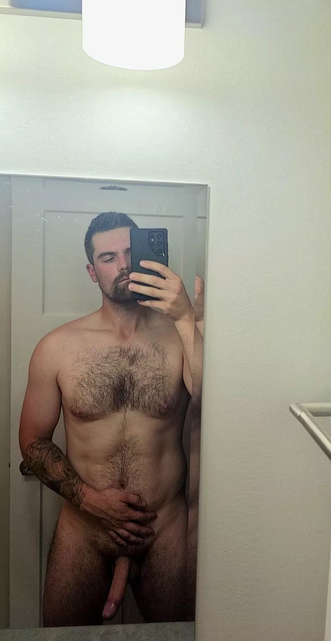 Can't sleep whe it's this hard(32) posted by eMPtY122