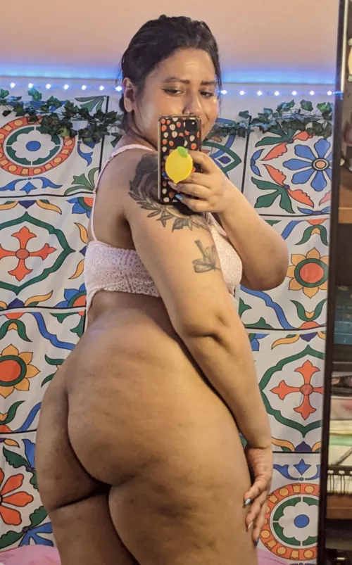 Cellulite is beautiful but your cum would look even better on these cheeks :) by the_czar_got_cake