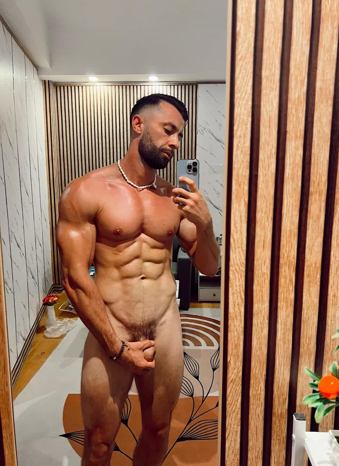 Finally embracing myself. Any love for a hung bi muscle top? posted by Thick_Adeptness_4783