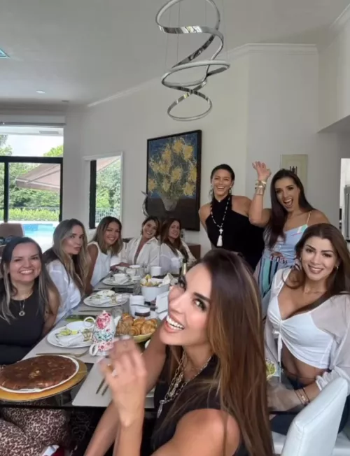 Hot Latinas MILFs Miami Style  by johnny_pipe83