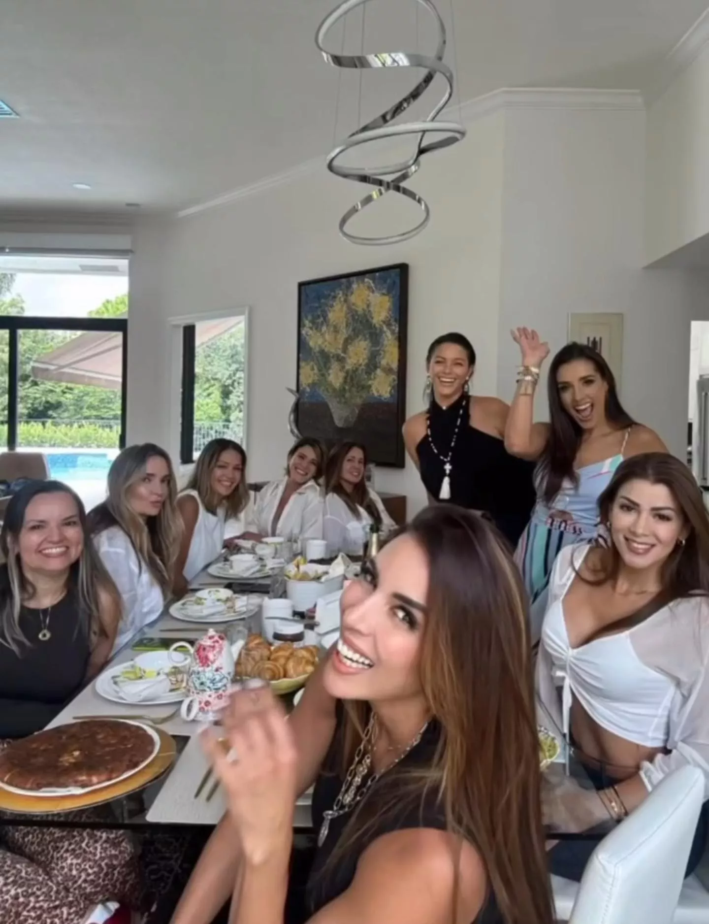 Hot Latinas MILFs Miami Style  posted by johnny_pipe83