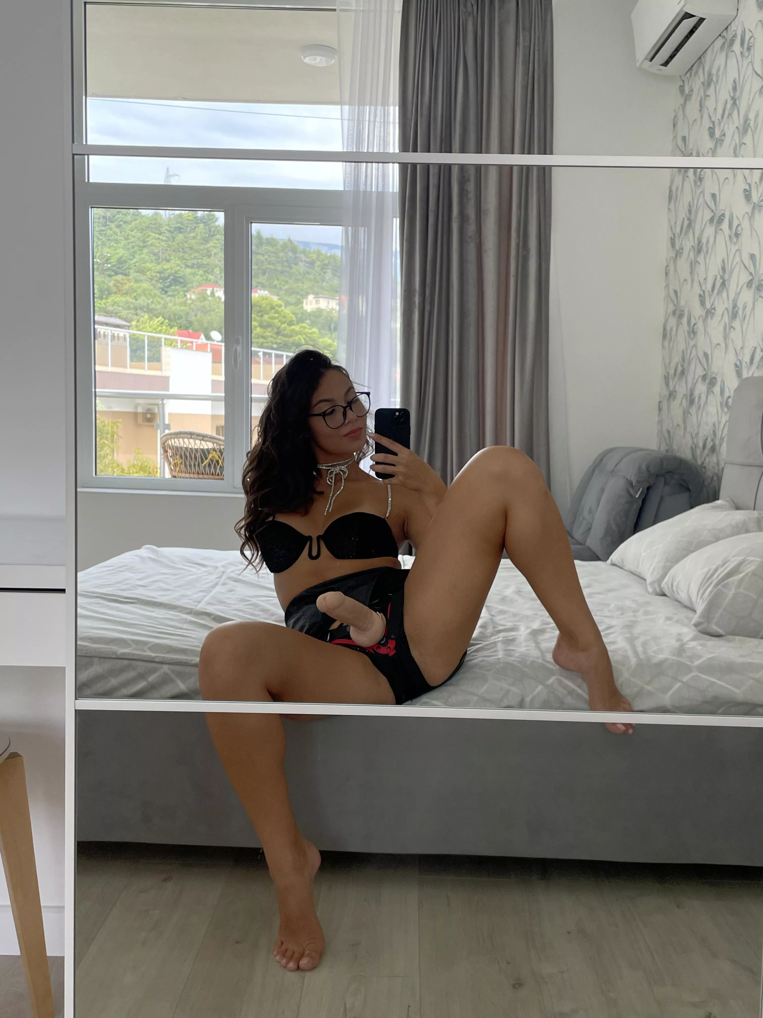 I know I'm hot and you should be submitting to me right now posted by Kristy_Frost