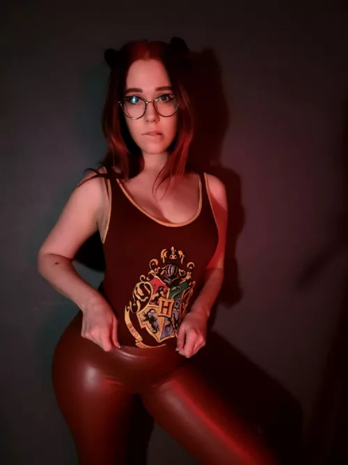 Is it true that guys prefer girls from Gryffindor, or do they like a Slytherin’s edge? by Cupcake-Cutieee