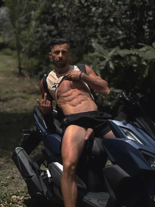 On the clifs… How do I hide this? 😅😅 by Thick_Adeptness_4783