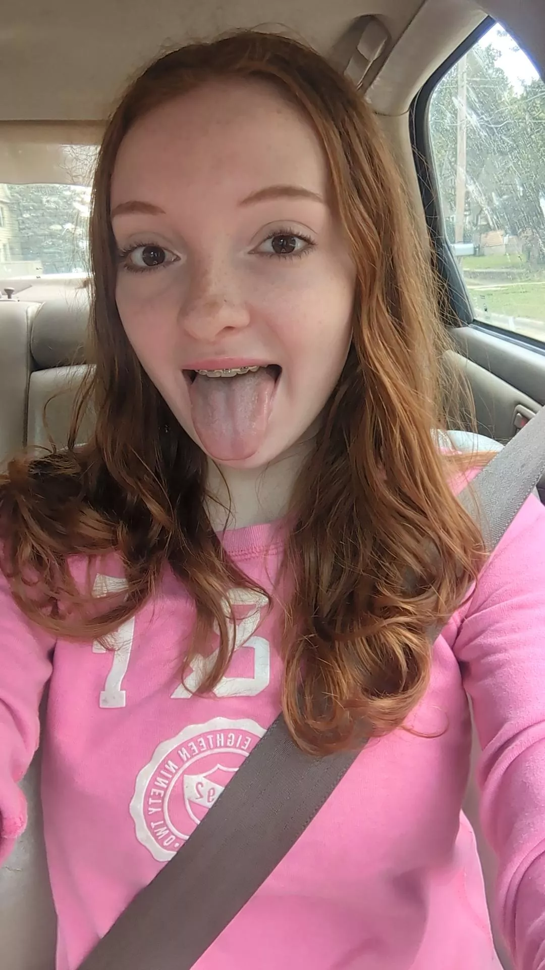 Red and pink go good together! posted by kisskittyred