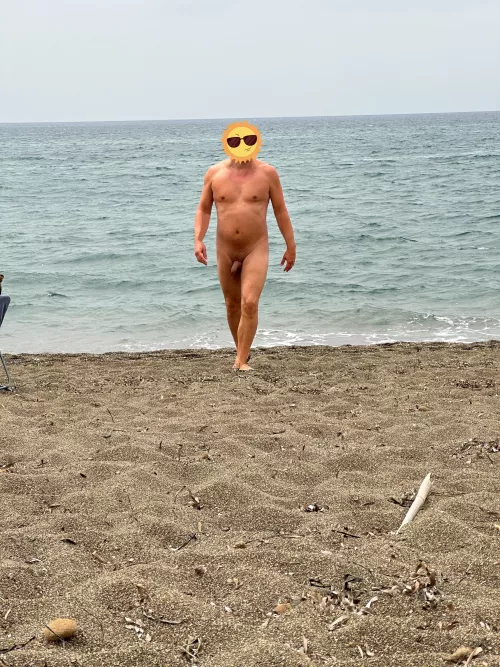 This should be allowed everywhere. by -_Nudist_-