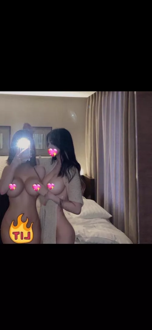 Who are these or anyone with this type of bodie by Random-guy35