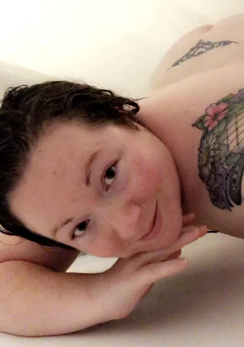 Would you help me shower by Bigdaddylittlegirl