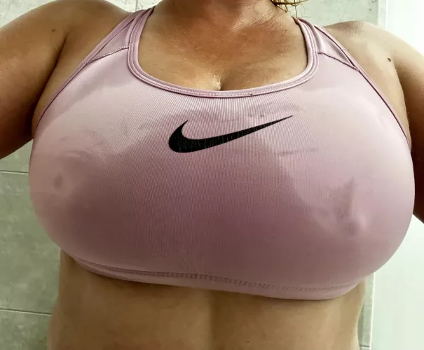 Amazing Sunday workout! 🥵 by bjgirl34