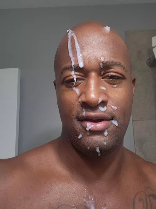 Anyone know how to post videos on this subreddit. I wanna show this cumshot I took in slow motion  by Sharp-Chef-8065