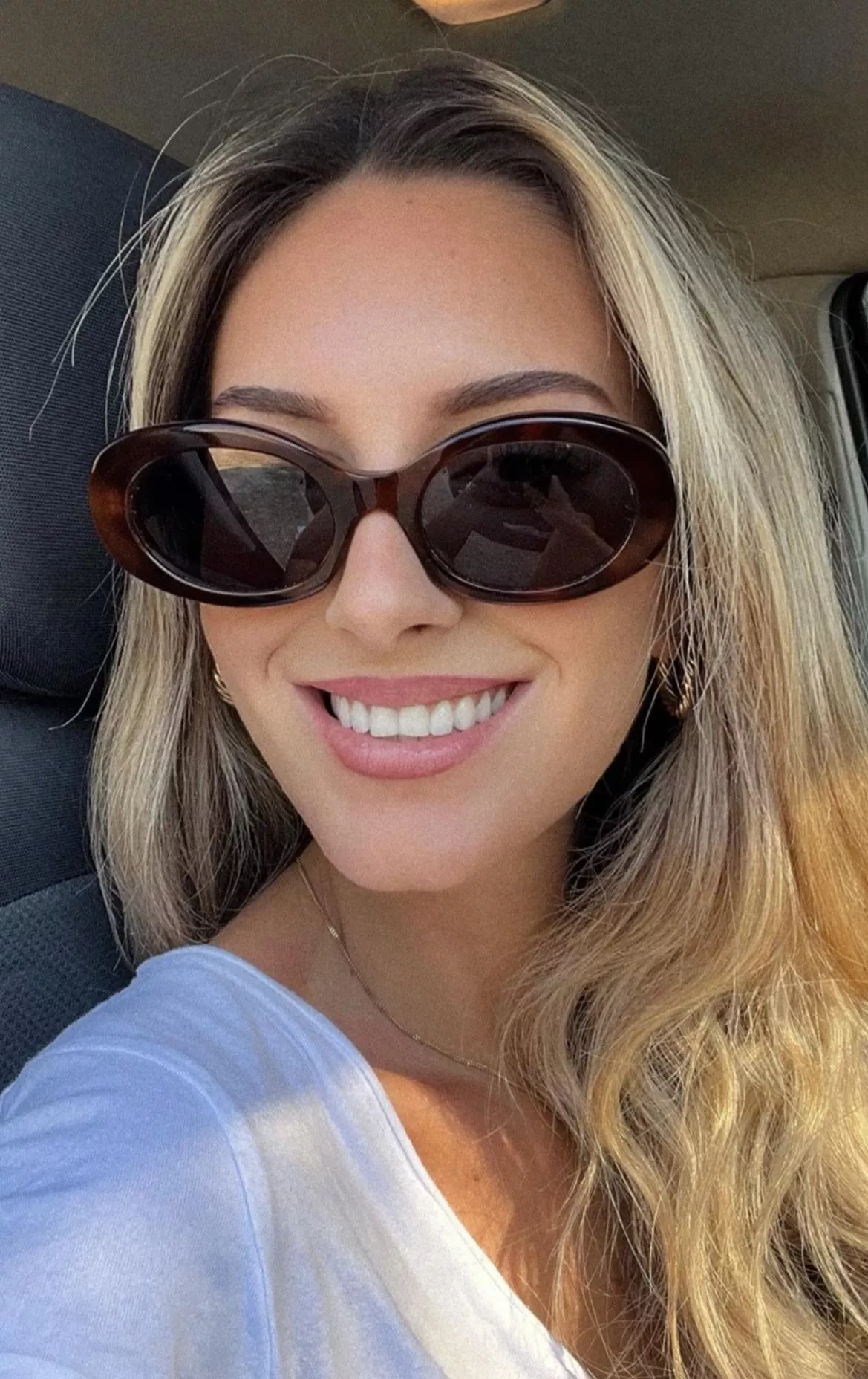 Ellen Stark posted by Ken789gh