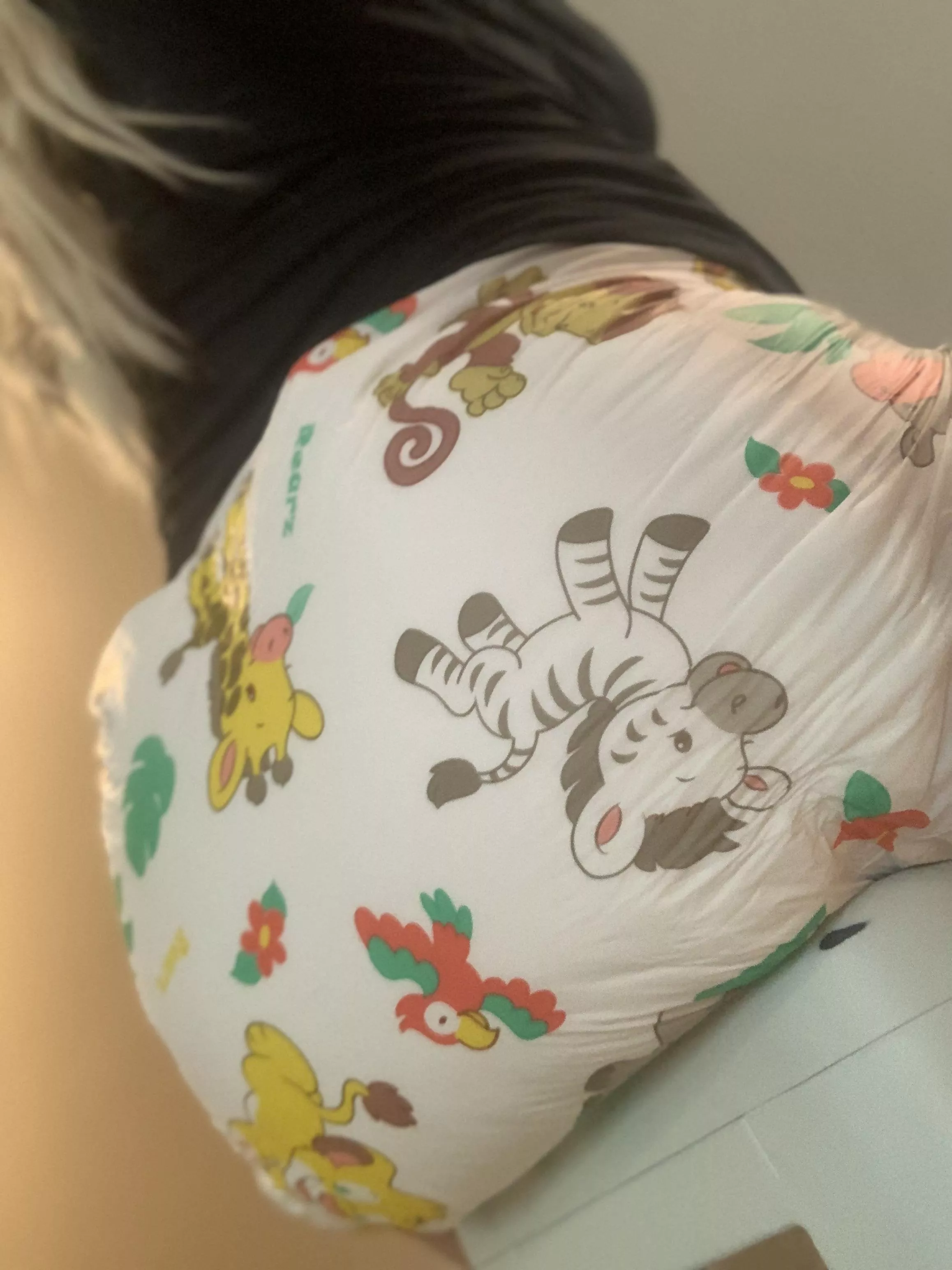 Had a few too many big girl drinks….. padded and tipsy posted by PrincessPuffyBooty