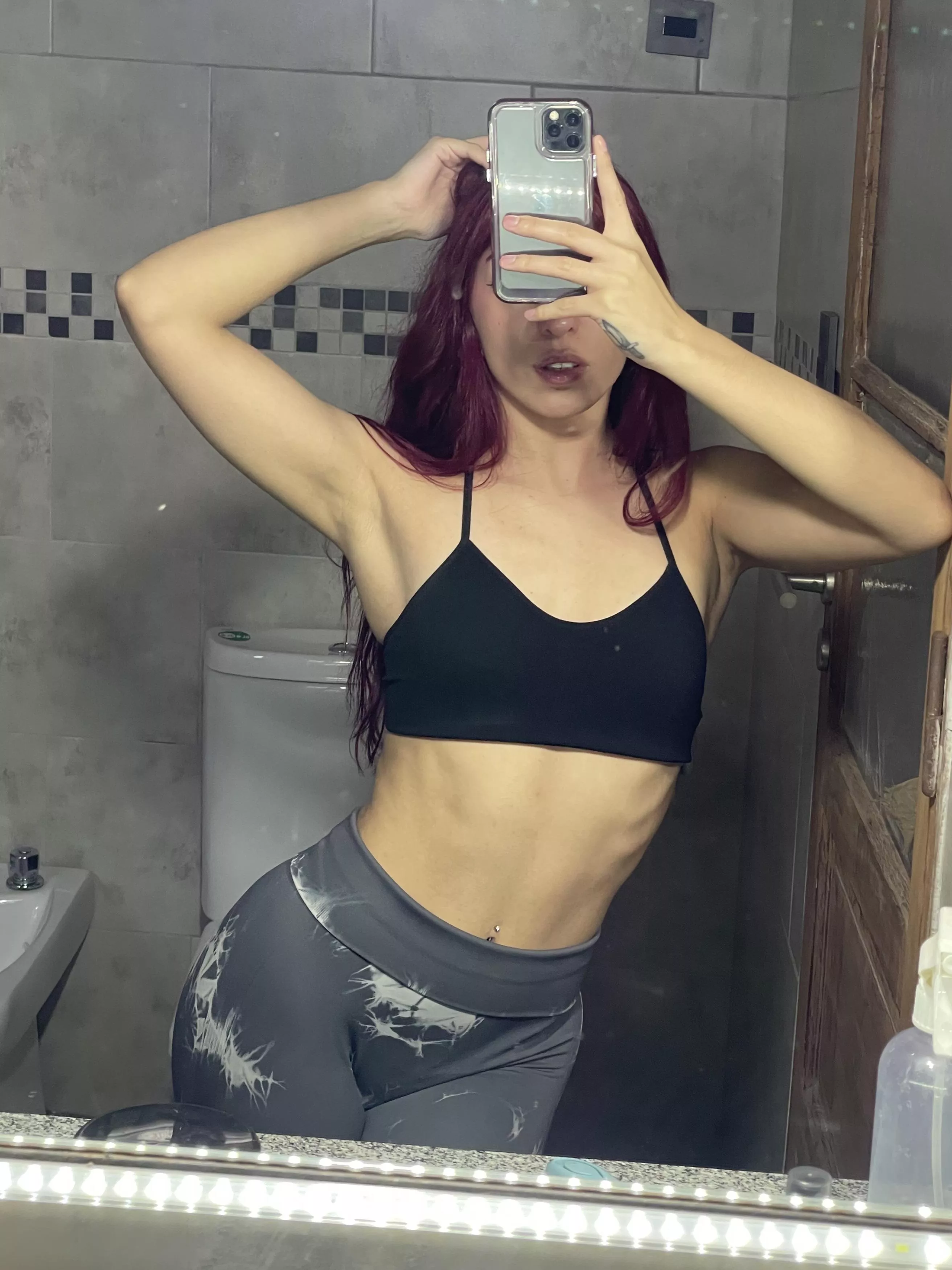 I love this sport bra posted by onlysofi