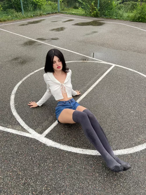 I put on socks but didn't put on a bra by shibkashi