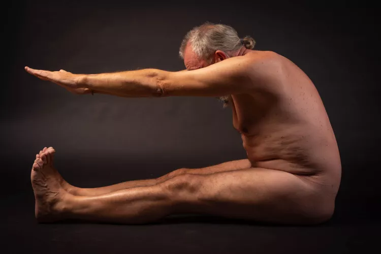 Lean forward  by vivastraimages