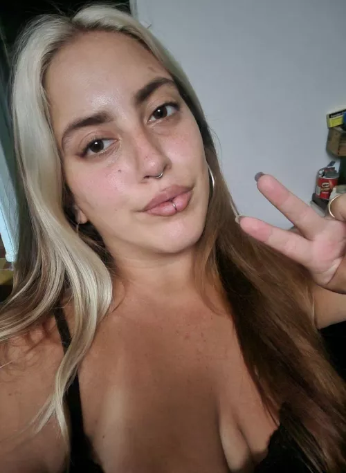 My Latina heritage is reflected in my beautiful curves. by Altersophia_