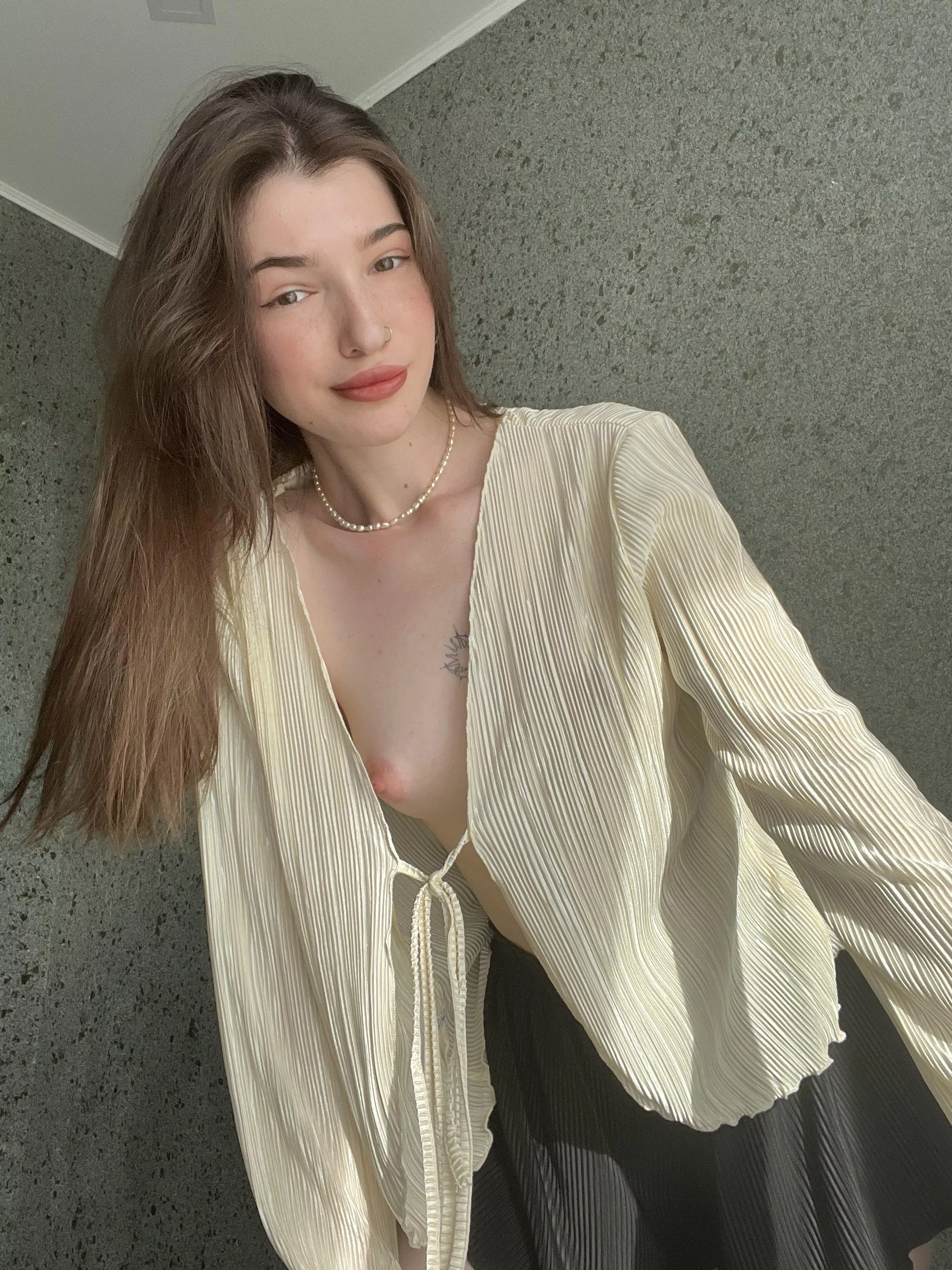 No bra no problem posted by pumpoltated