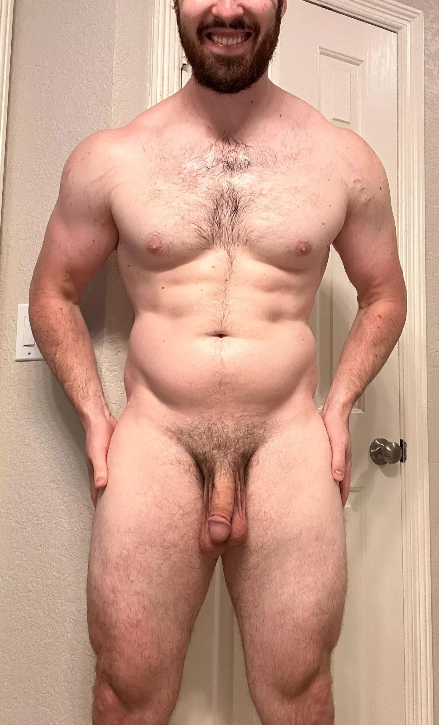 Post workout DILF [36]  posted by UrFavoritesFavorite5