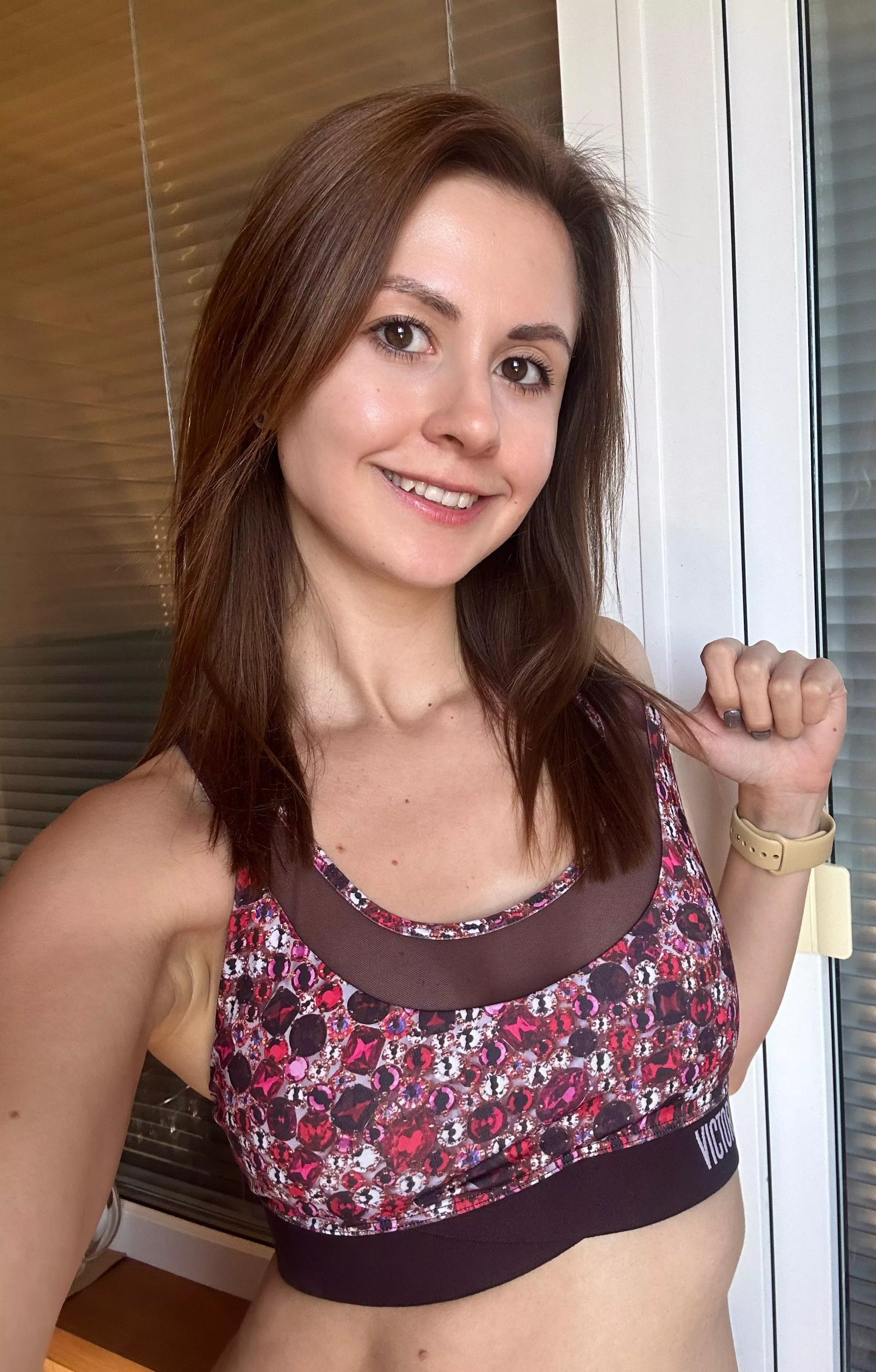 Rate my athletic outfit on a 10-point scale posted by RainyPrincesss