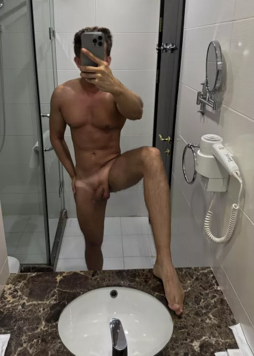 Speedo tanline by alexandromortias