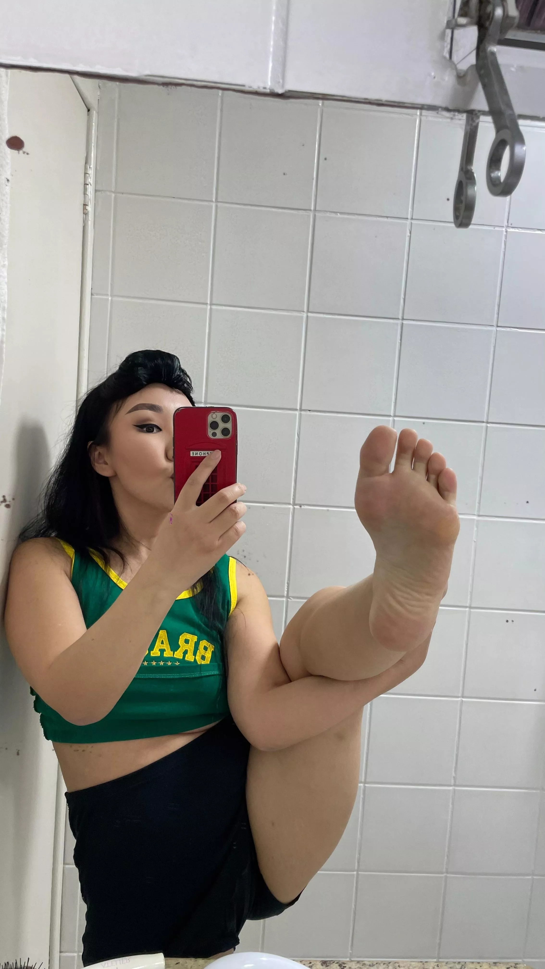 What size are they? If you guess, I'll give you a prize!  posted by Visible_Cold7473