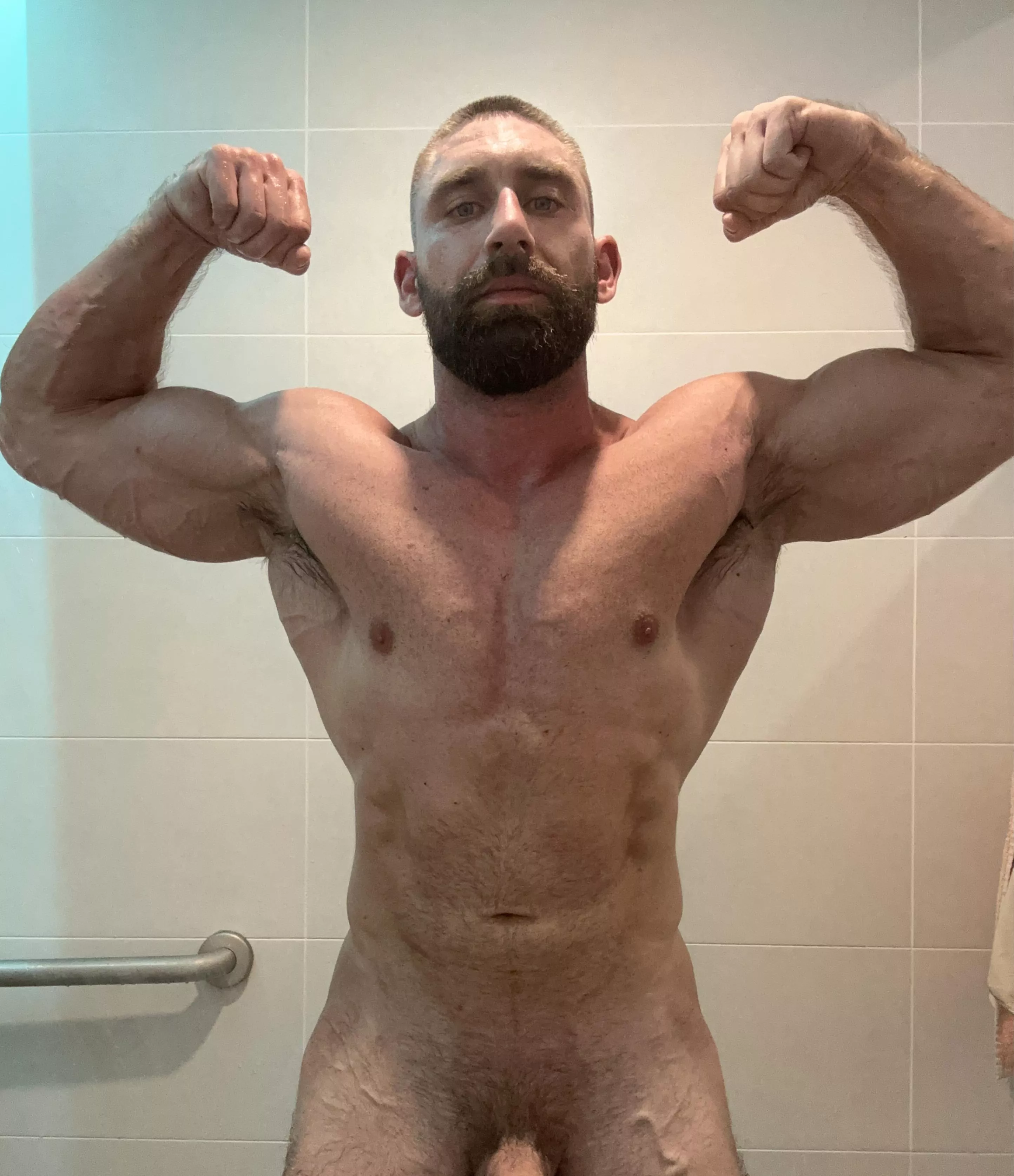 Come sniff  posted by onlygainzsteve